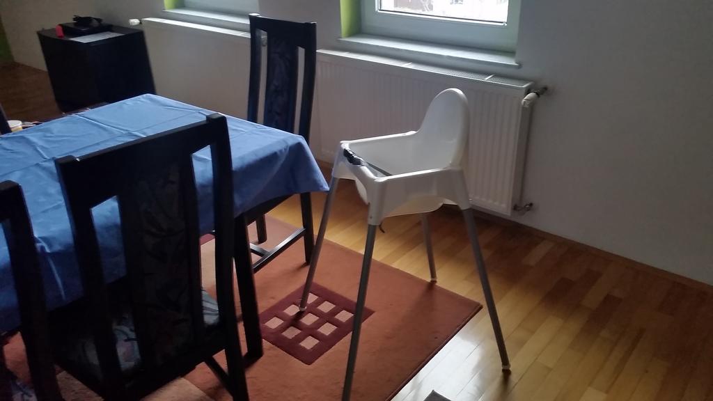 Apartment Beks Postojna Buitenkant foto